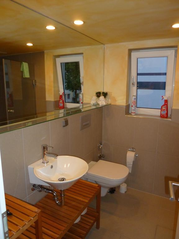 不莱梅Business Gaestehaus Sonne, Mond & Sterne公寓 外观 照片